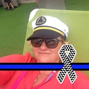 Meet your Posher, Deanna